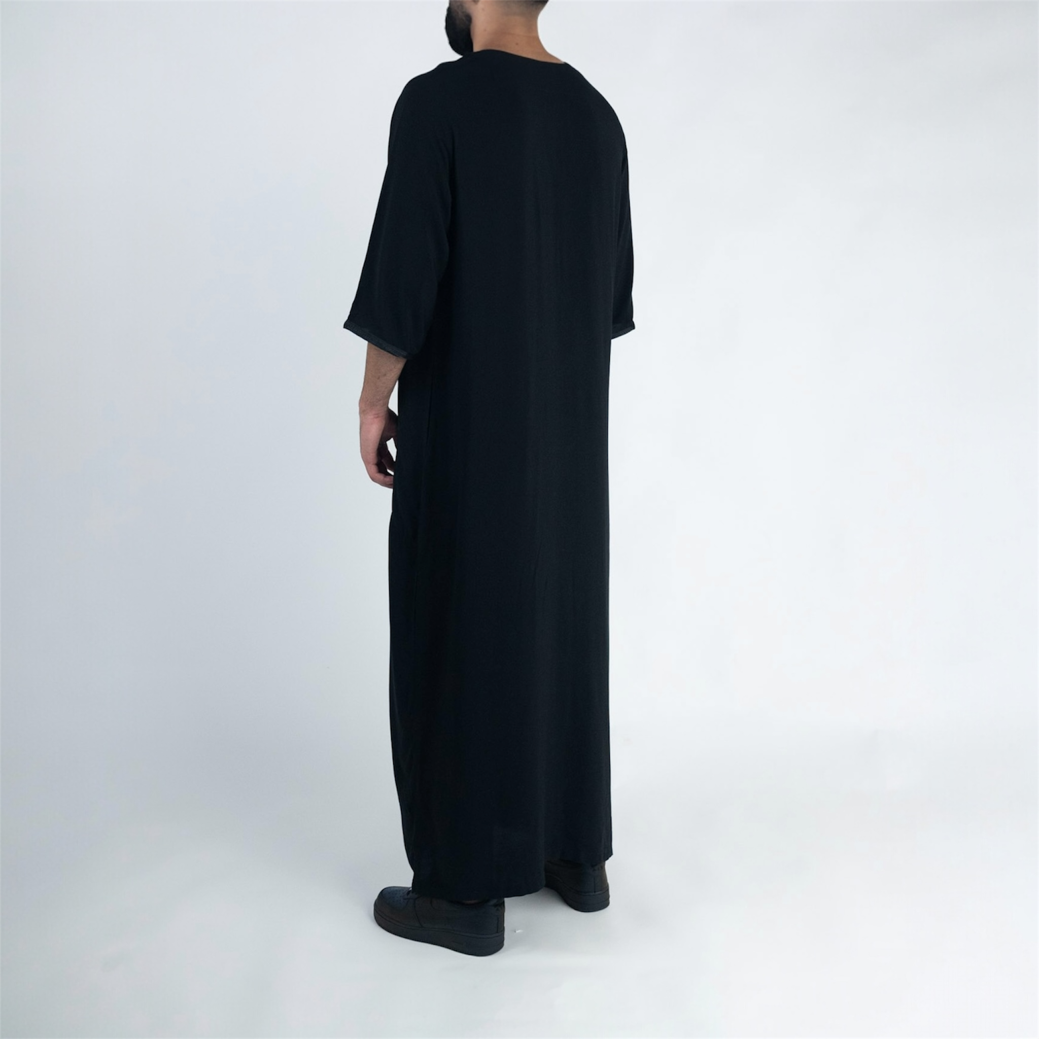 Classic Black Moroccan Thobe