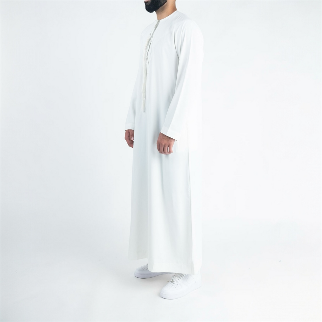 Off White Emirati Thobe + Tassel