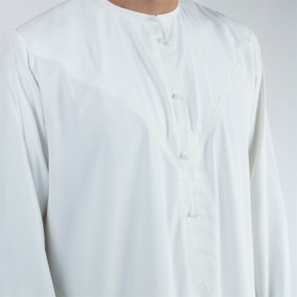Off White Emirati Thobe + Tassel