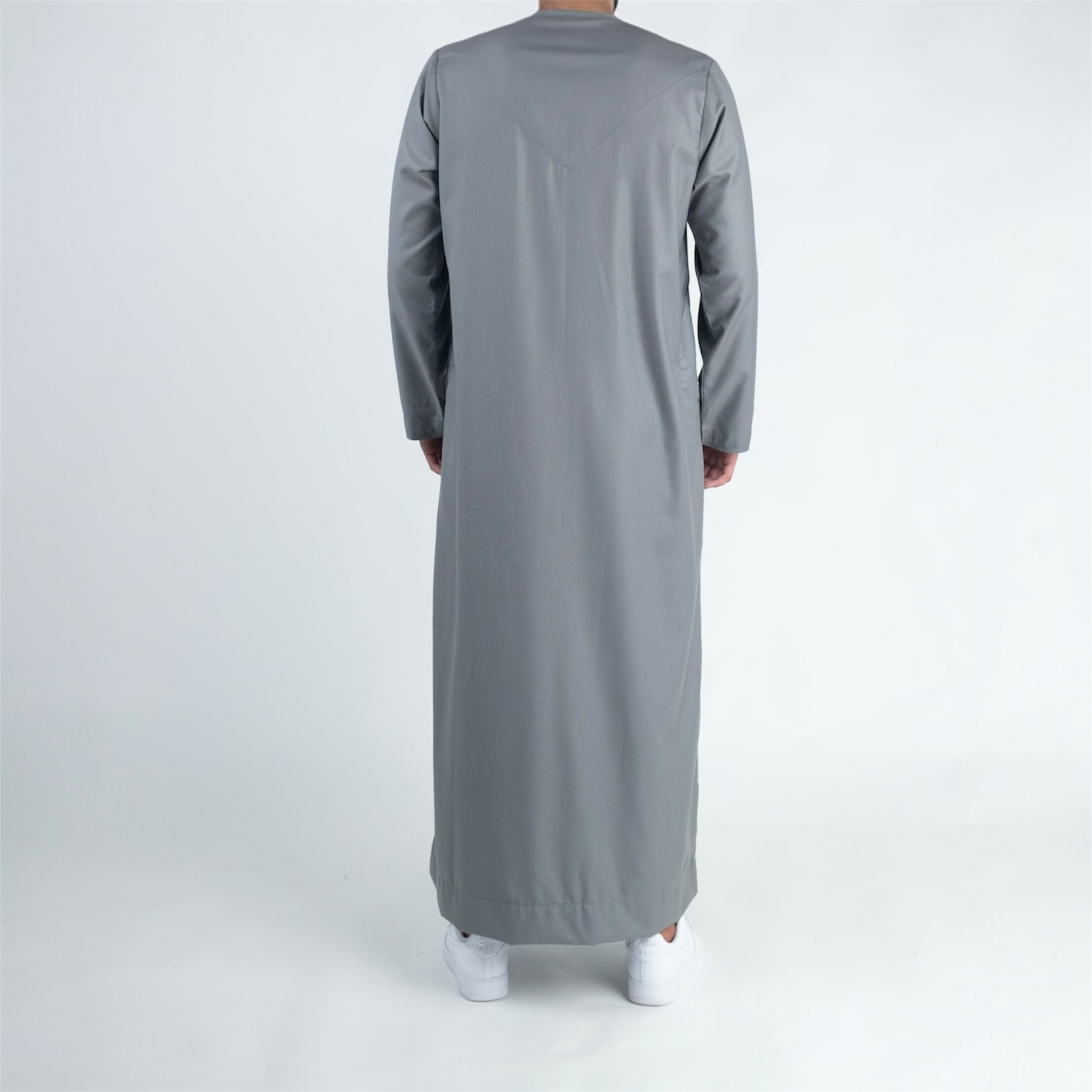Slate Grey Emirati Thobe + Tassel