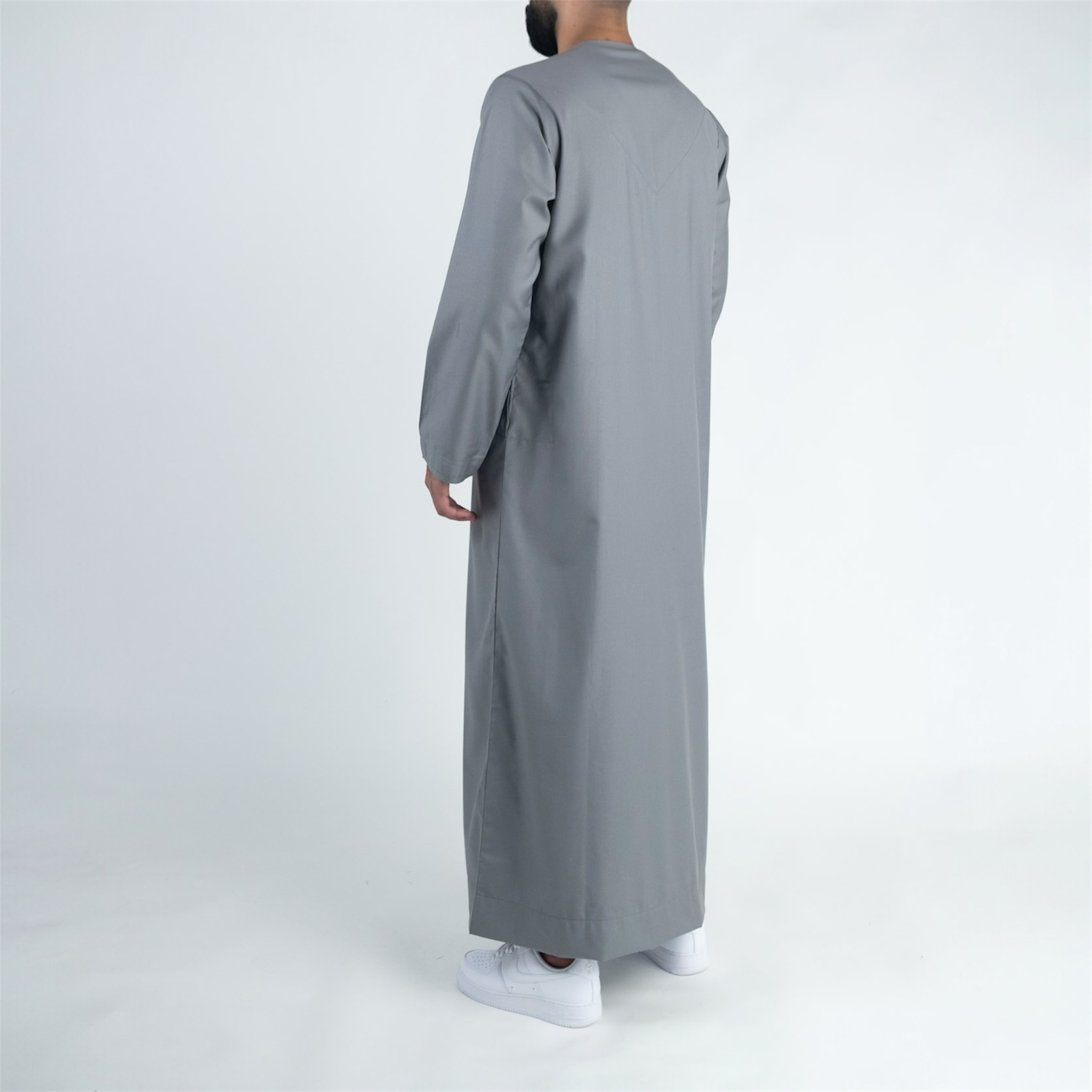 Slate Grey Emirati Thobe + Tassel