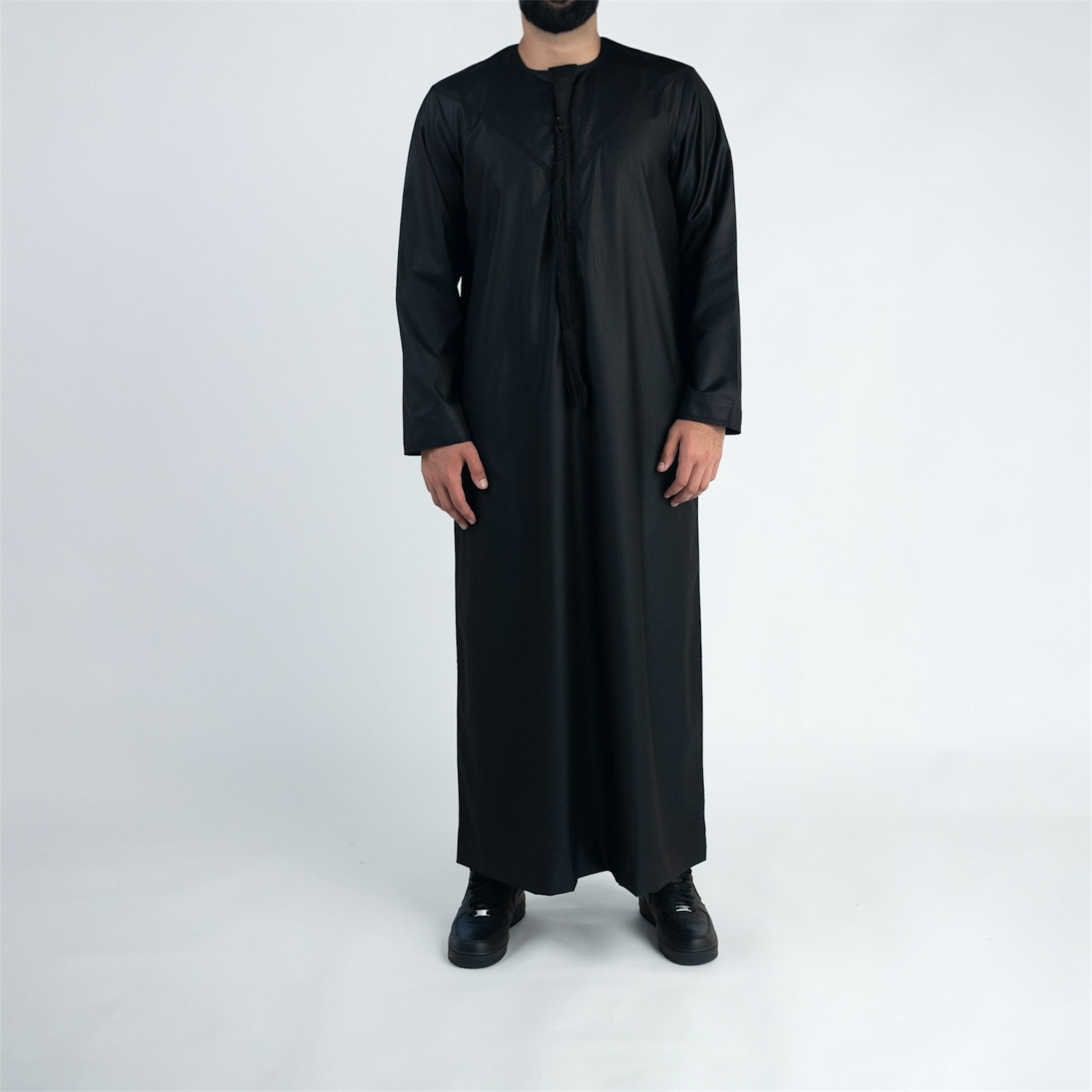Midnight Black Emirati Thobe + Tassel