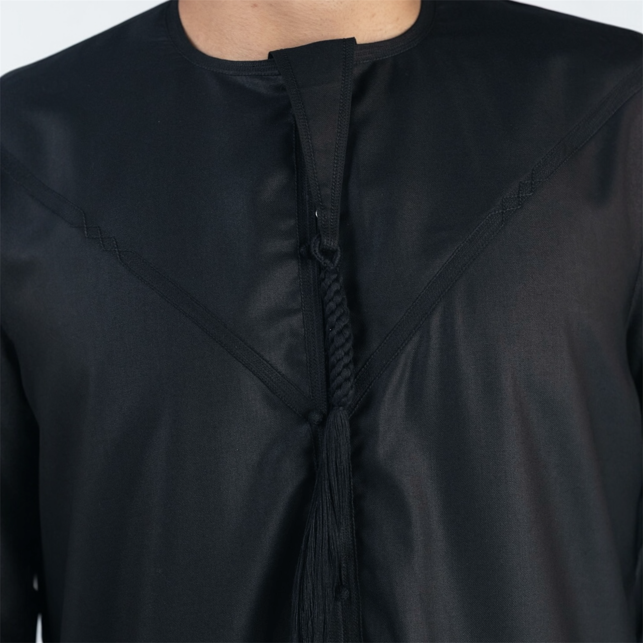 Midnight Black Emirati Thobe + Tassel