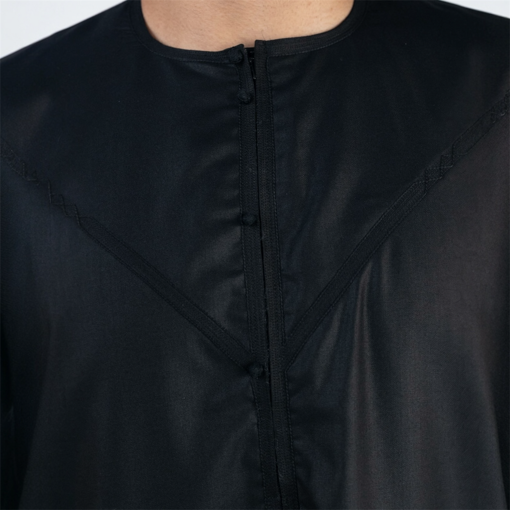 Midnight Black Emirati Thobe + Tassel